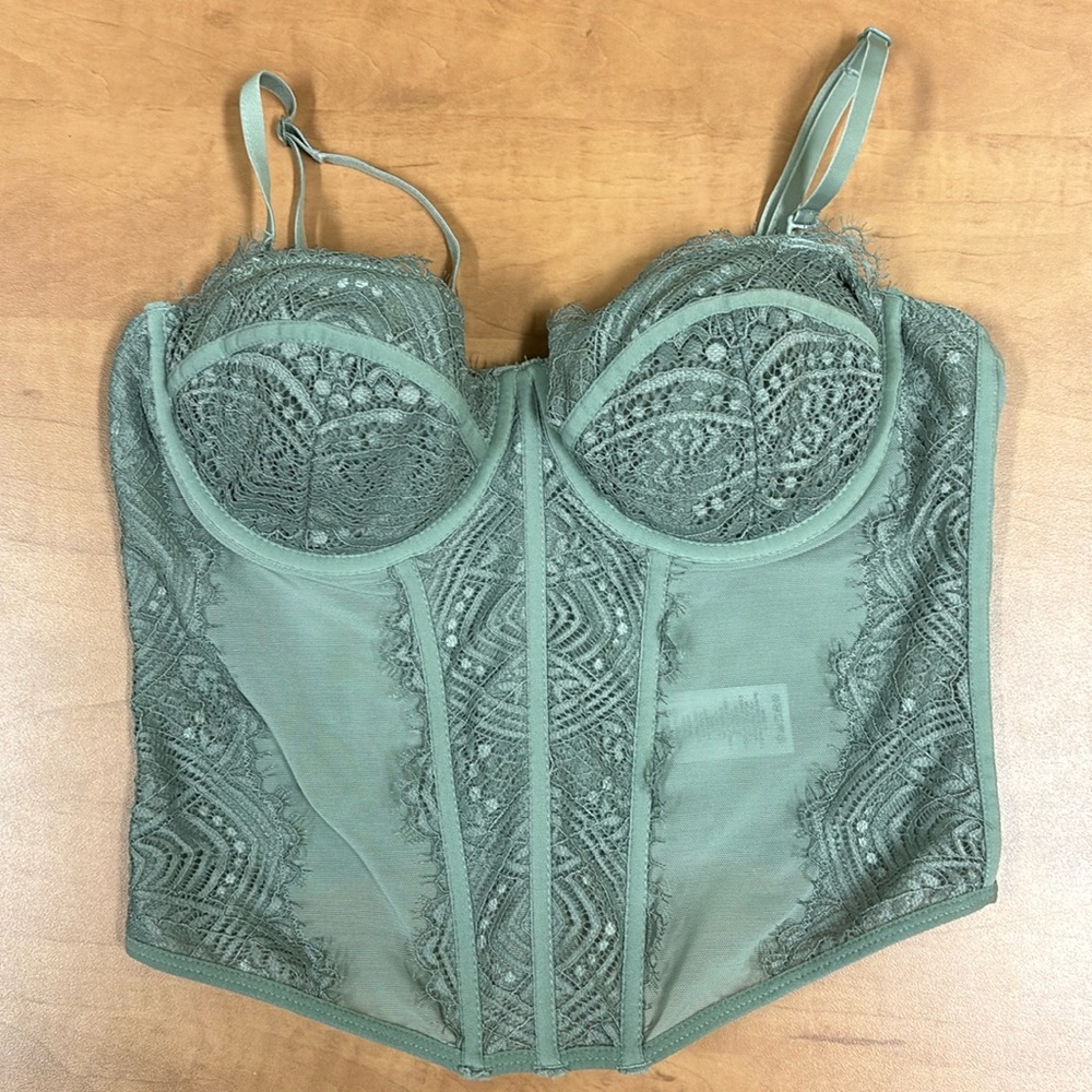 Garage corset